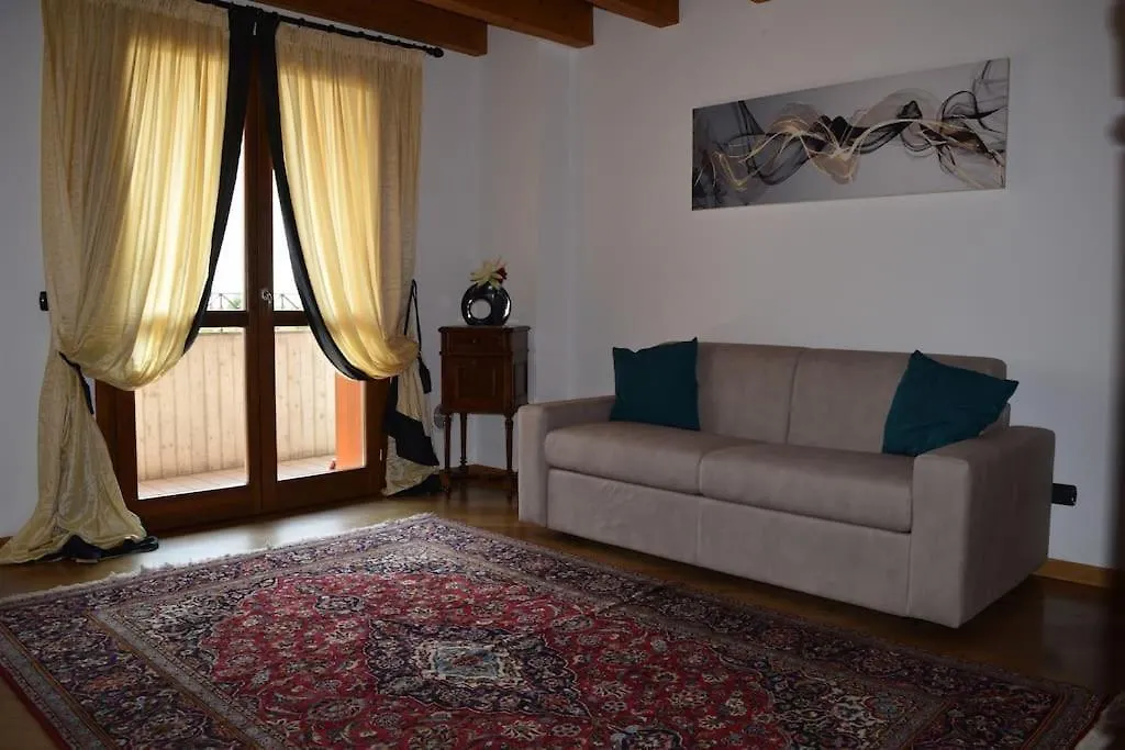 Violet House - Luminoso Ultimo Piano Con Box Apartment Seriate